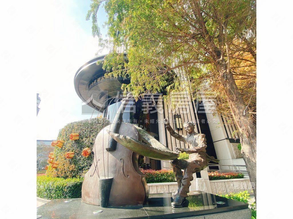 ★七期歌劇院三房高樓平車房屋室內格局與周邊環境