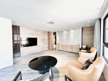 ★七期歌劇院三房高樓平車