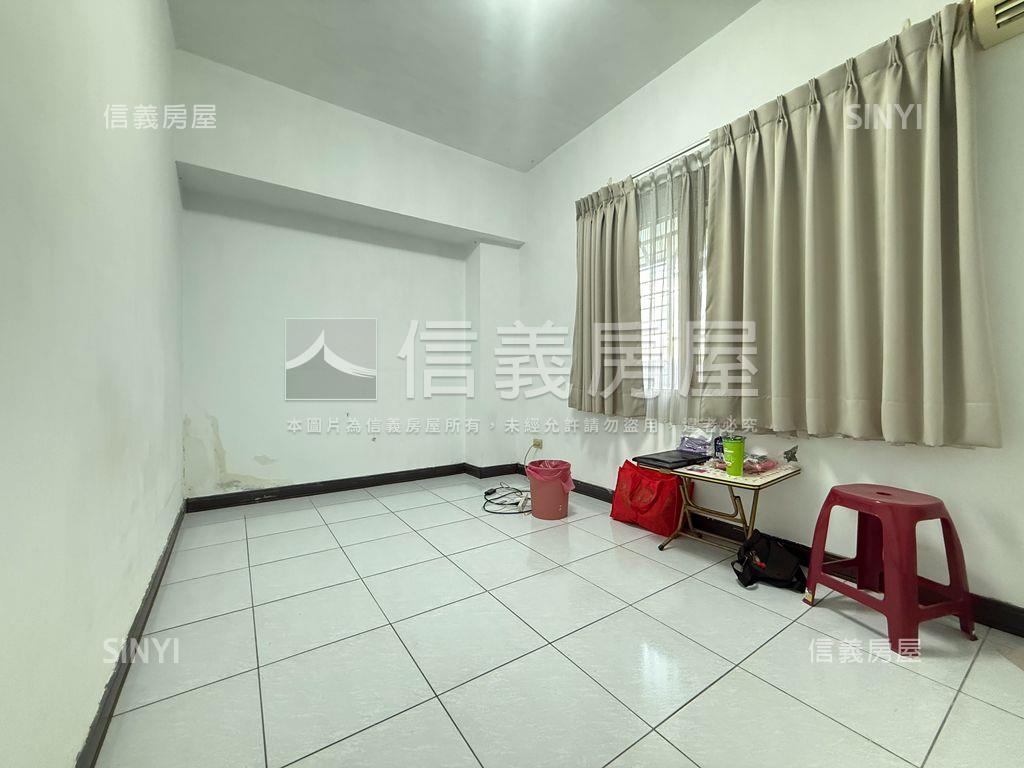 三面採光！景觀三房雙車位房屋室內格局與周邊環境
