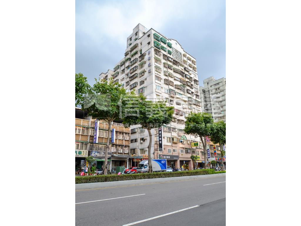 三面採光！景觀三房雙車位房屋室內格局與周邊環境