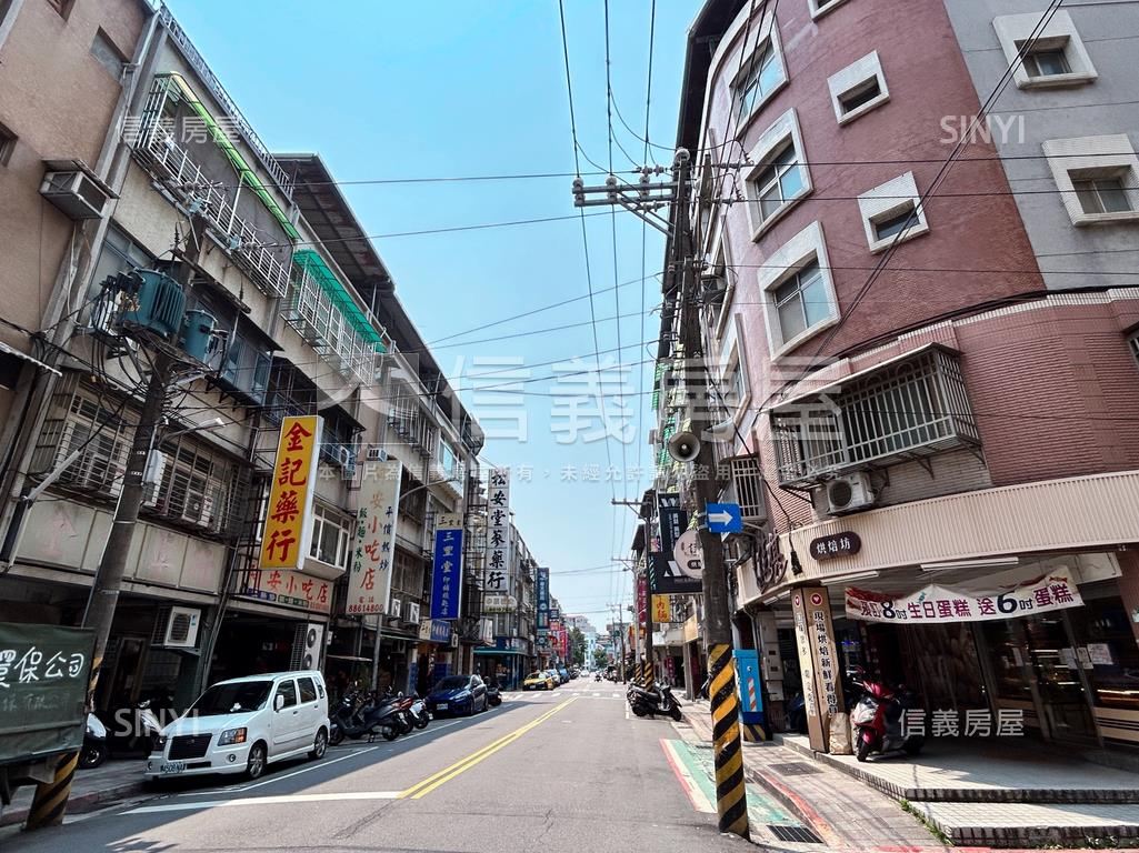 福港街稀有邊間公寓３房房屋室內格局與周邊環境