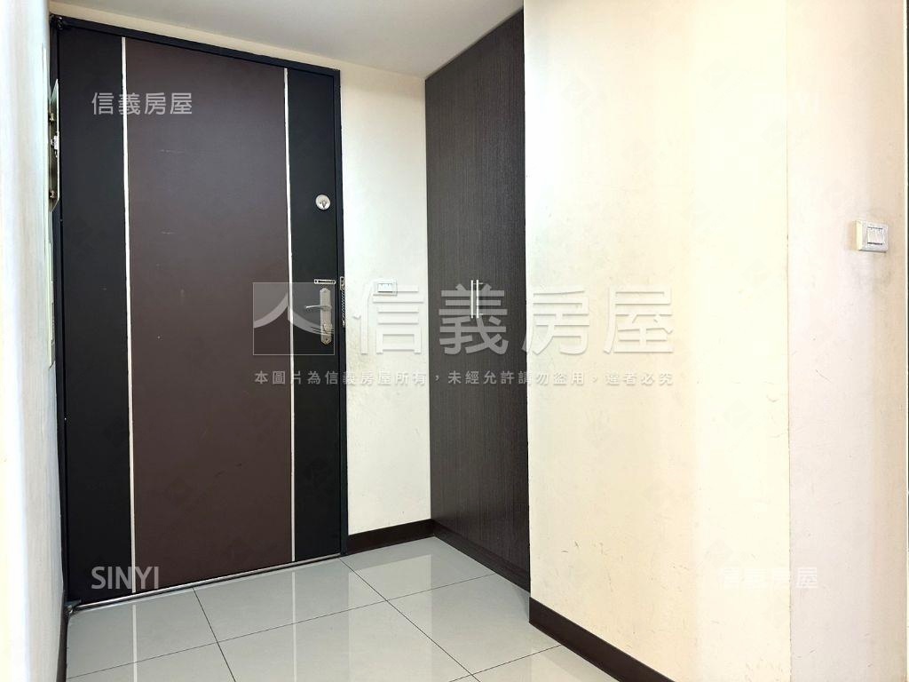 極美館邊間美宅三房雙車位房屋室內格局與周邊環境