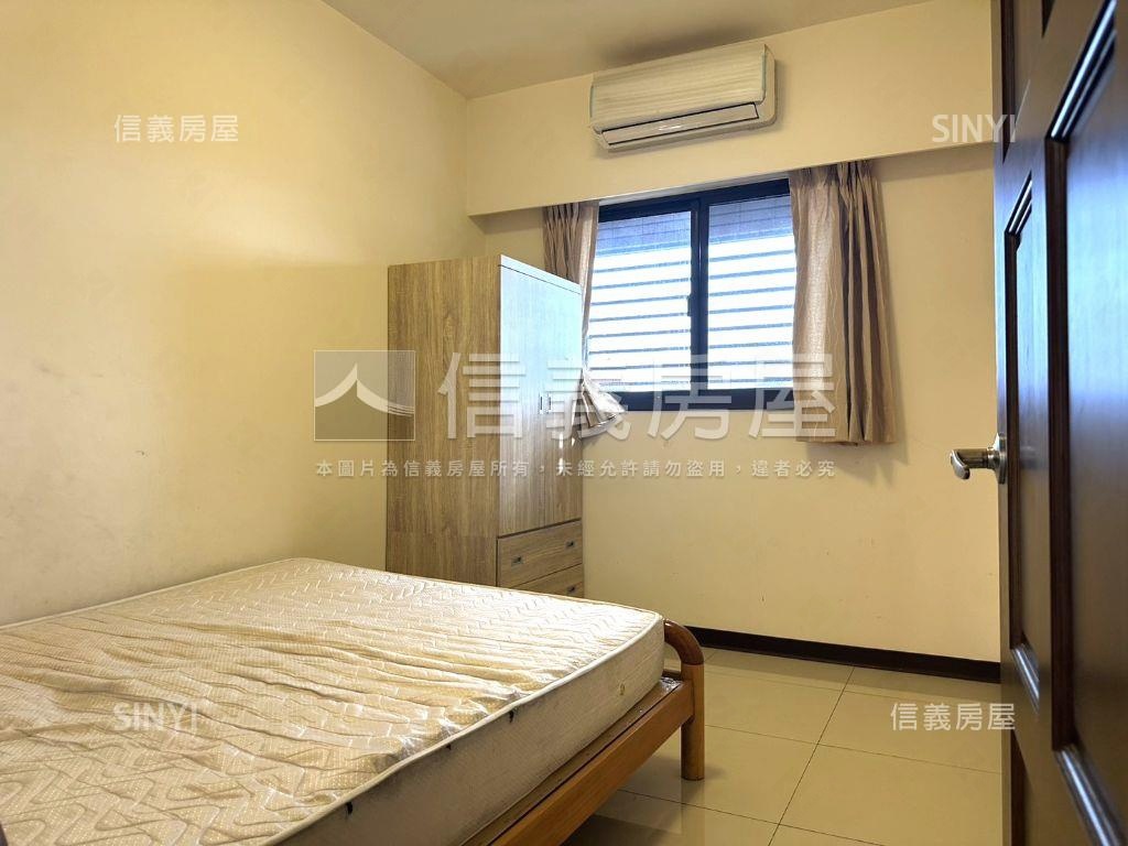 極美館邊間美宅三房雙車位房屋室內格局與周邊環境