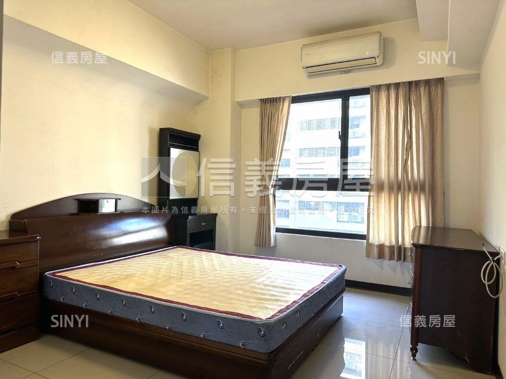 極美館邊間美宅三房雙車位房屋室內格局與周邊環境