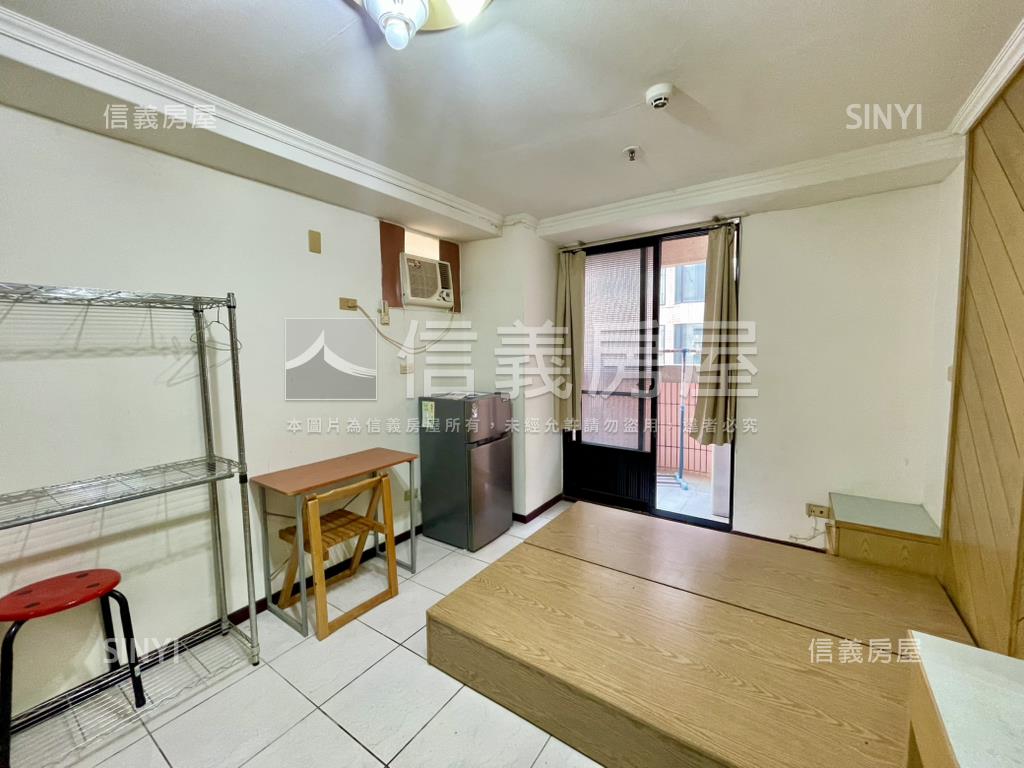 近中國醫套房房屋室內格局與周邊環境