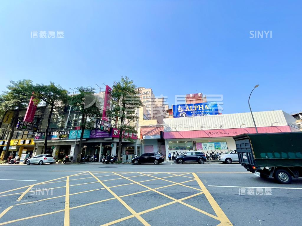 近中國醫套房房屋室內格局與周邊環境