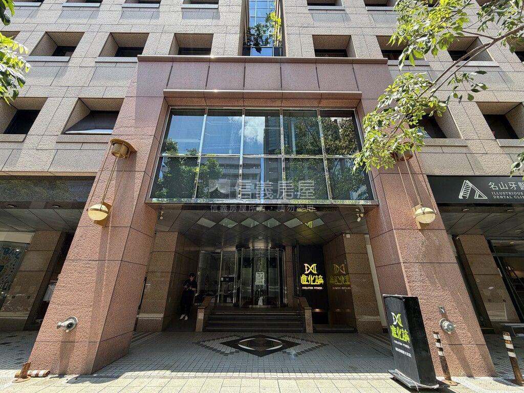 大安站附中。企業經緯大樓房屋室內格局與周邊環境
