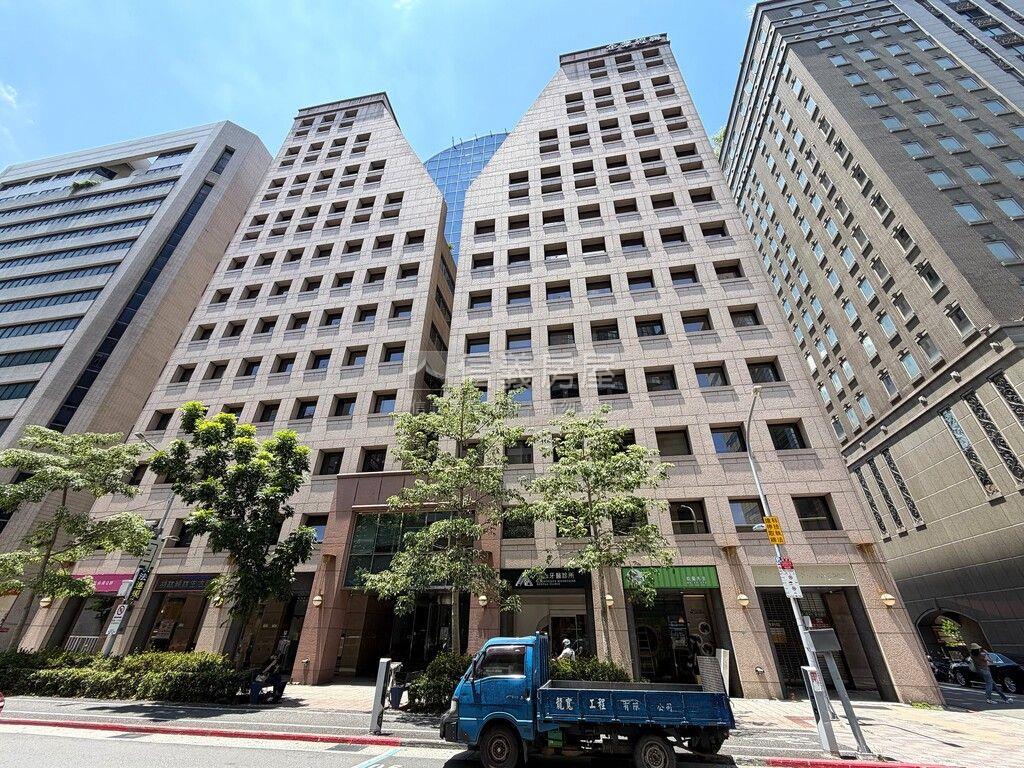大安站附中。企業經緯大樓房屋室內格局與周邊環境
