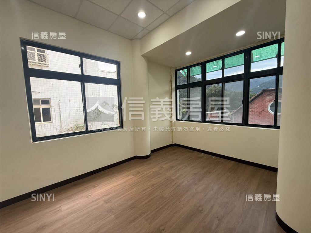 怡園高質感別墅房屋室內格局與周邊環境