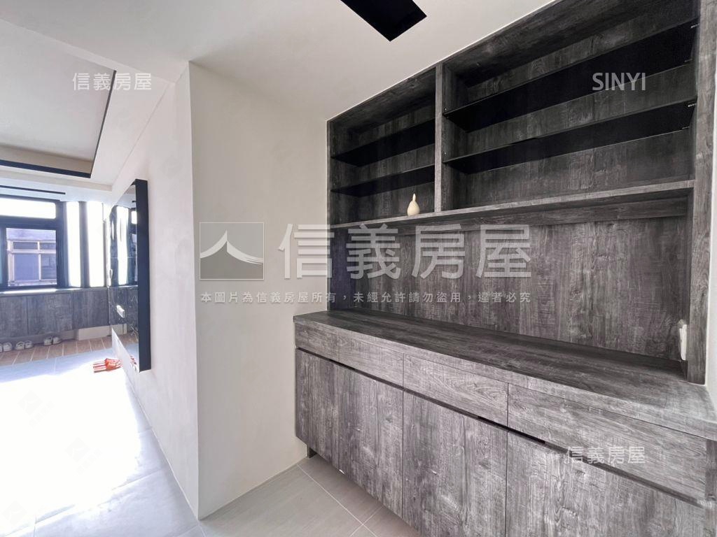 忠孝東路美裝湖景三房房屋室內格局與周邊環境