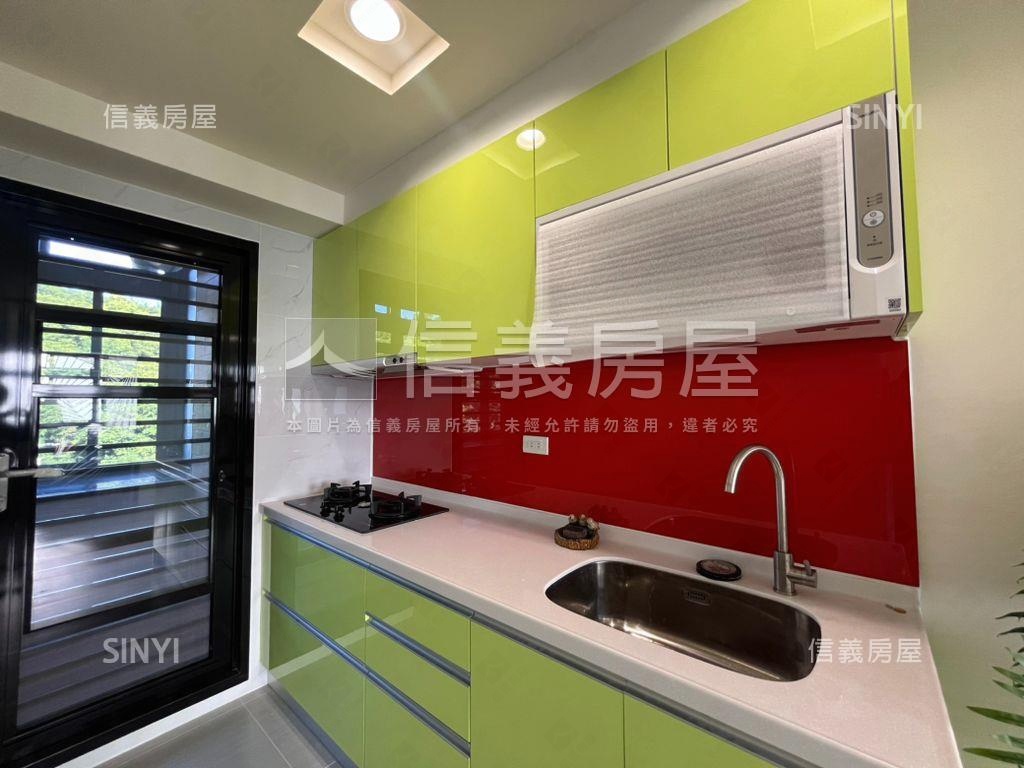 忠孝東路美裝湖景三房房屋室內格局與周邊環境