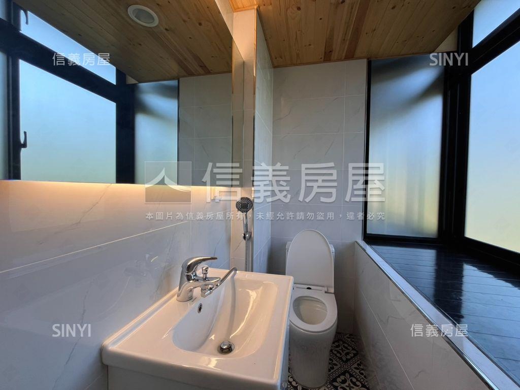 忠孝東路美裝湖景三房房屋室內格局與周邊環境