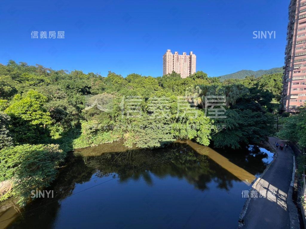 忠孝東路美裝湖景三房房屋室內格局與周邊環境