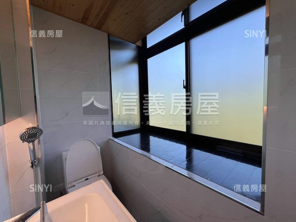 忠孝東路美裝湖景三房房屋室內格局與周邊環境