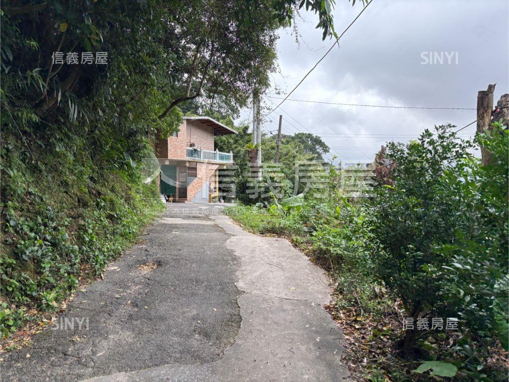 近茄苳瀑布林業用地房屋室內格局與周邊環境