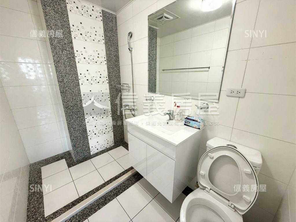 東山低總價精裝三房車位房屋室內格局與周邊環境