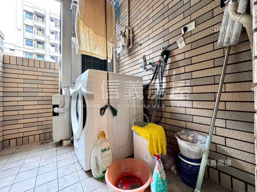 精裝視野三房平車心在微笑房屋室內格局與周邊環境