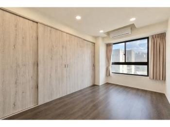 行情❤️國泰三房獨立車位