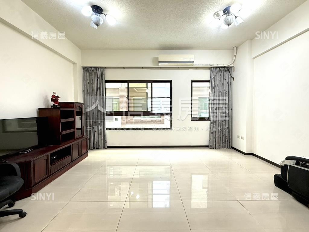 裕文學區面寬雙車墅房屋室內格局與周邊環境