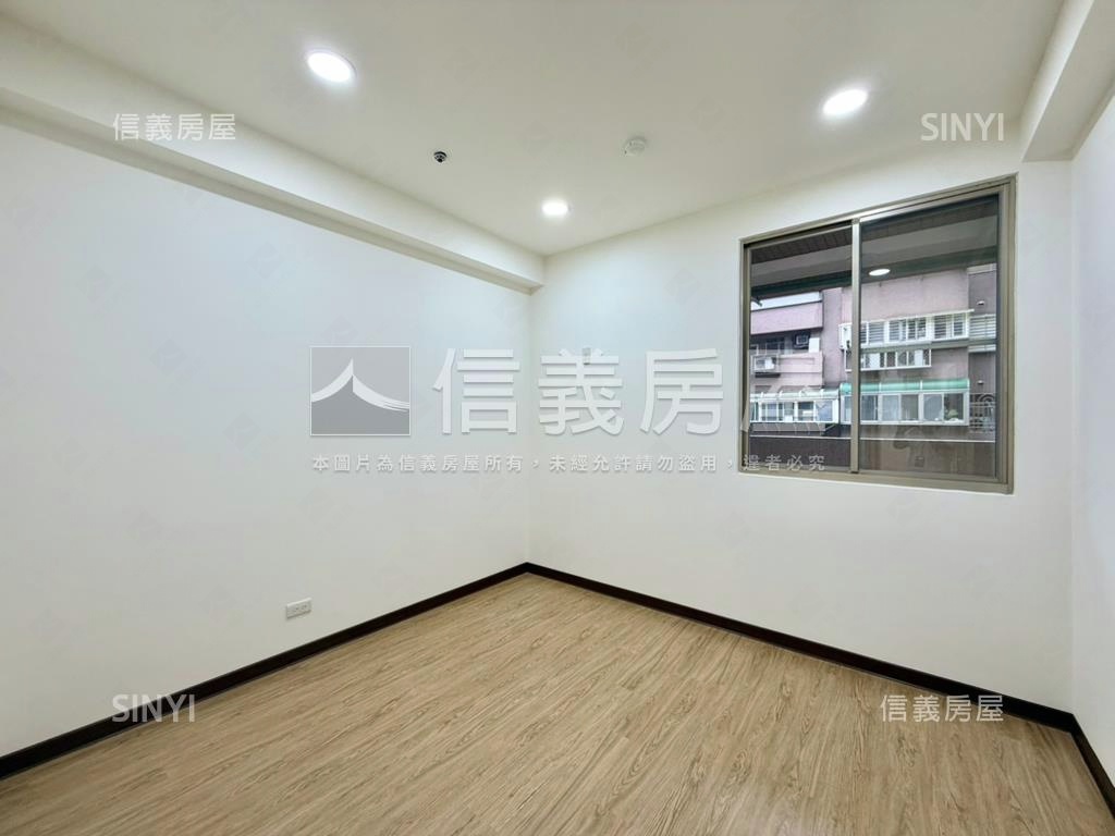 優客里鄰景觀三房車位房屋室內格局與周邊環境