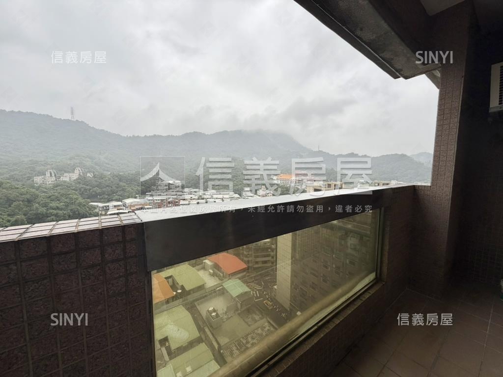 優客里鄰景觀三房車位房屋室內格局與周邊環境