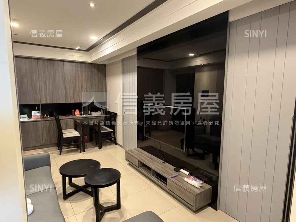 合康新世紀美裝潢兩房房屋室內格局與周邊環境
