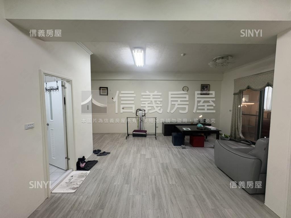 龍寶視野美三房平車房屋室內格局與周邊環境