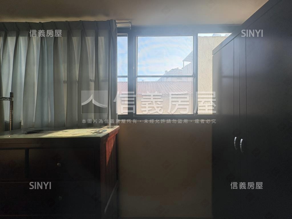 龍寶視野美三房平車房屋室內格局與周邊環境
