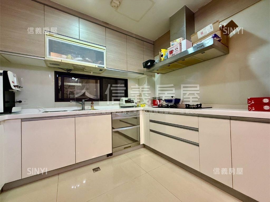 上田一品朝南別墅房屋室內格局與周邊環境