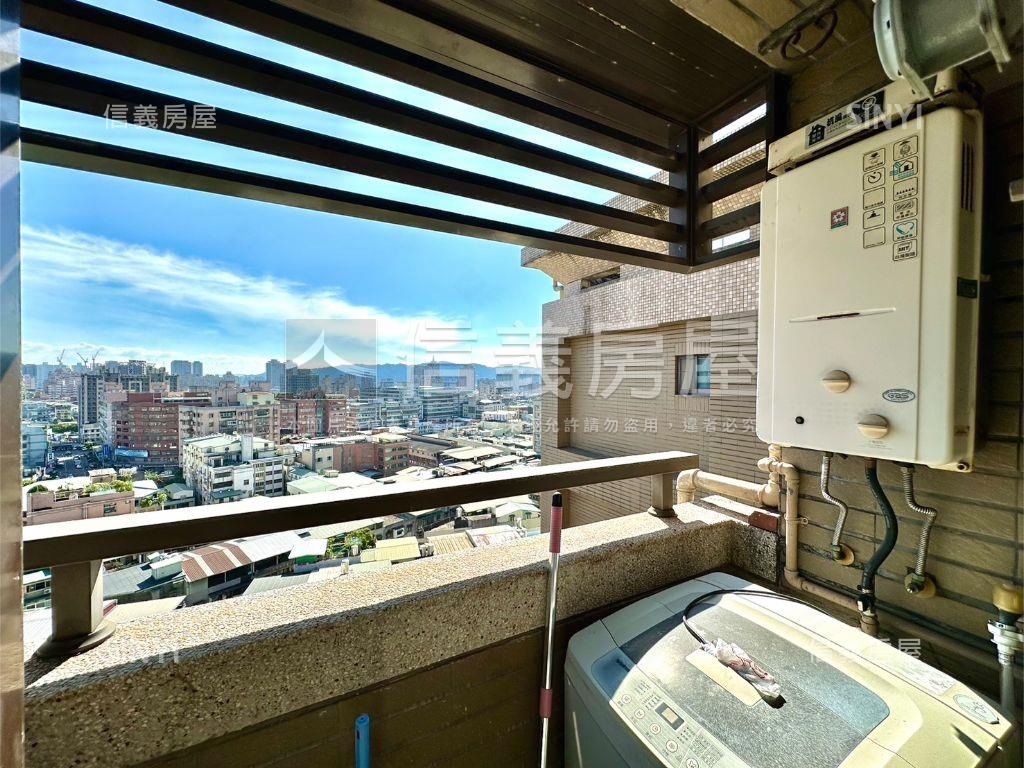 稀有威登景觀邊間一房一廳房屋室內格局與周邊環境