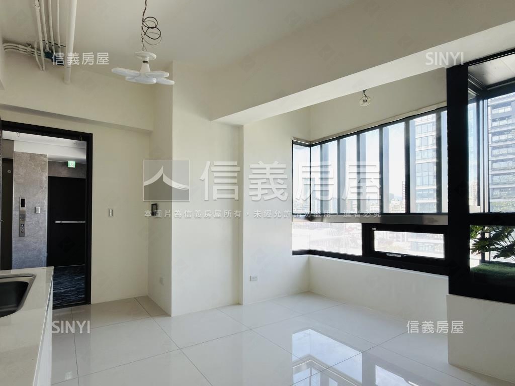 合砌雲開景觀８樓房屋室內格局與周邊環境