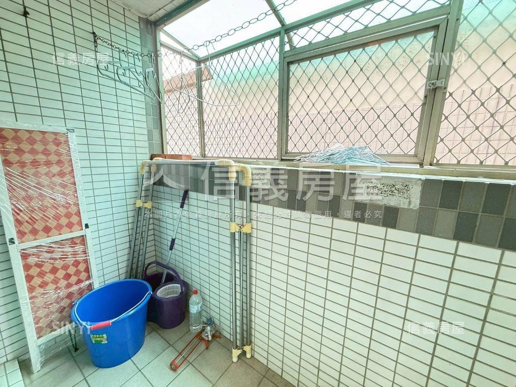 北區大衛營１２樓套房房屋室內格局與周邊環境