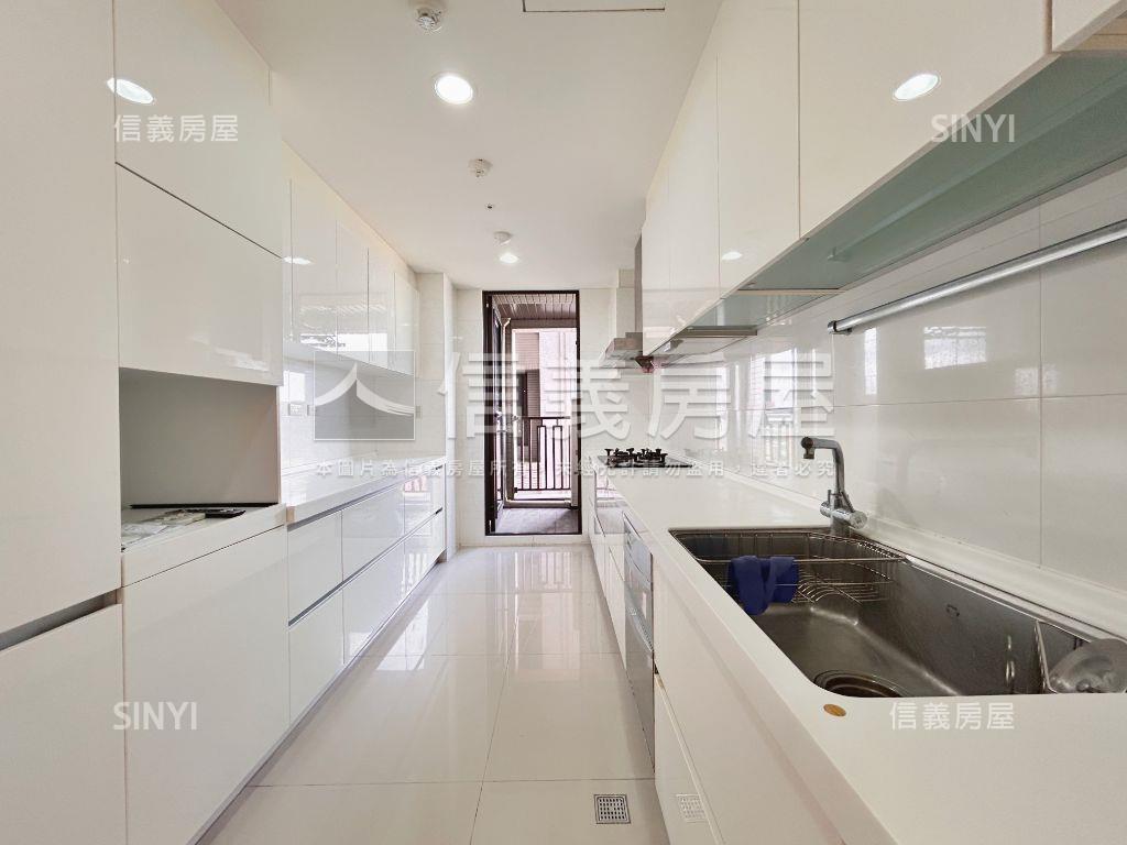 世界首席全裝潢美屋房屋室內格局與周邊環境