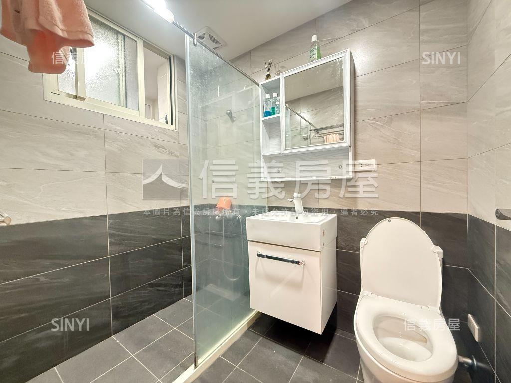 新莊三面採光公寓三樓房屋室內格局與周邊環境