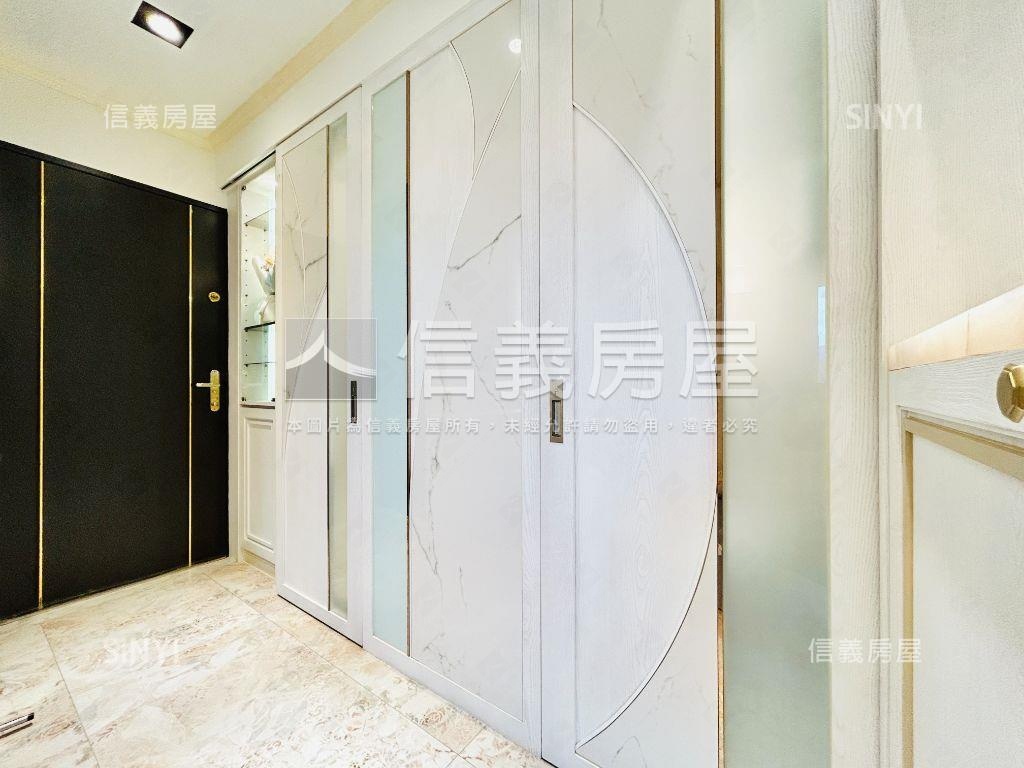 康寧城堡新古典輕奢風兩房房屋室內格局與周邊環境