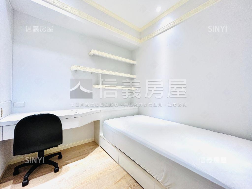 康寧城堡新古典輕奢風兩房房屋室內格局與周邊環境