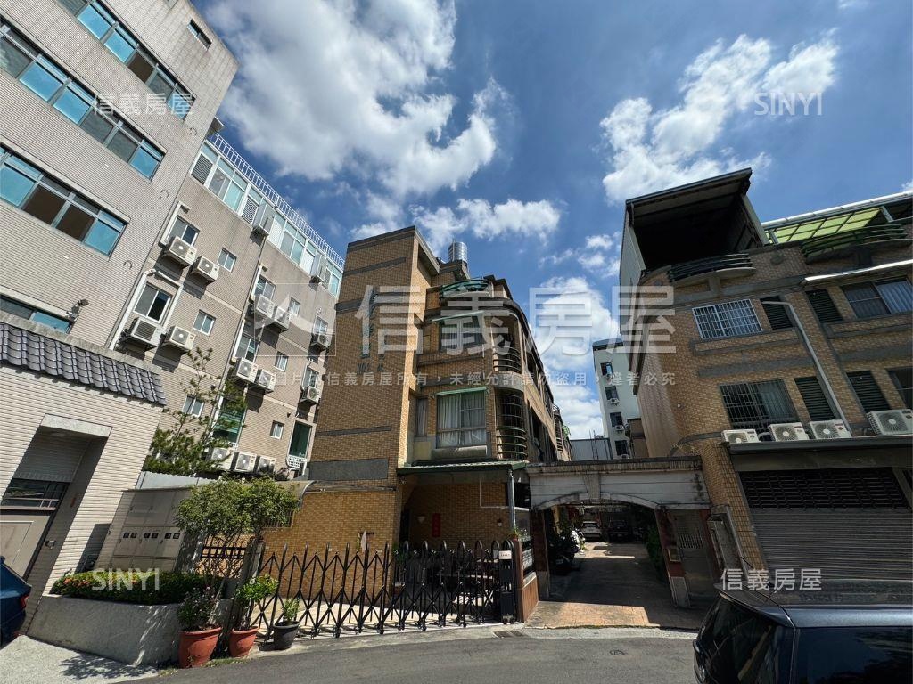 書香名廈前棟五套房屋室內格局與周邊環境