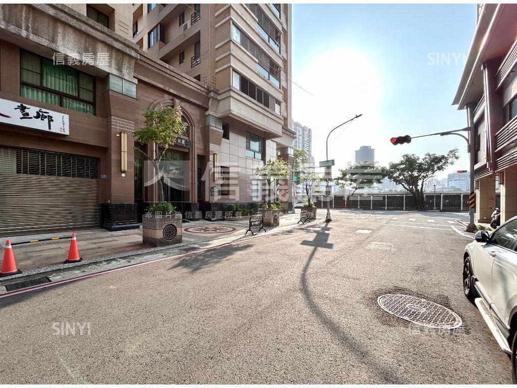 太子敦園．鳳居極景雙平車房屋室內格局與周邊環境