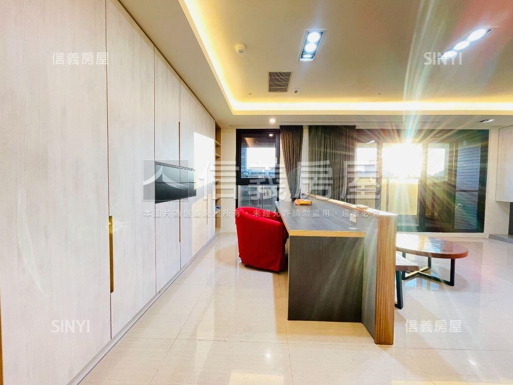 正文山特區綠景雙車位豪邸房屋室內格局與周邊環境