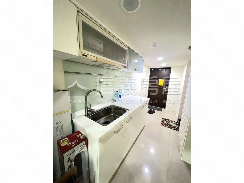 ＜專任＞御之泉精美裝潢房屋室內格局與周邊環境