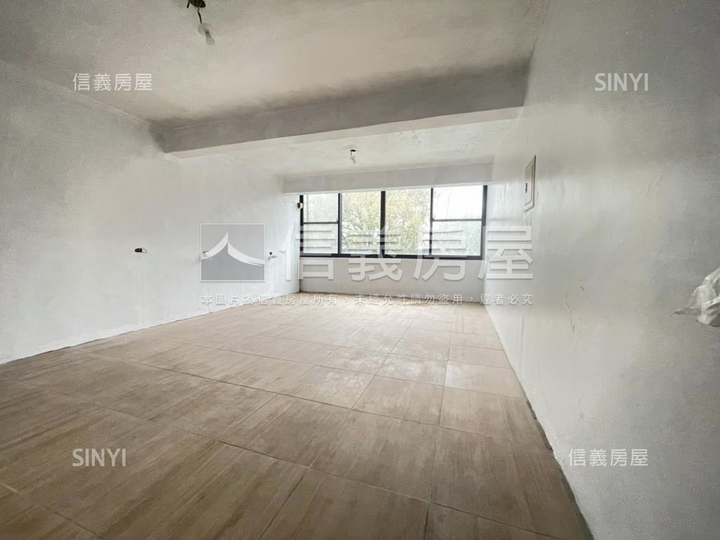 興學街透天房屋室內格局與周邊環境