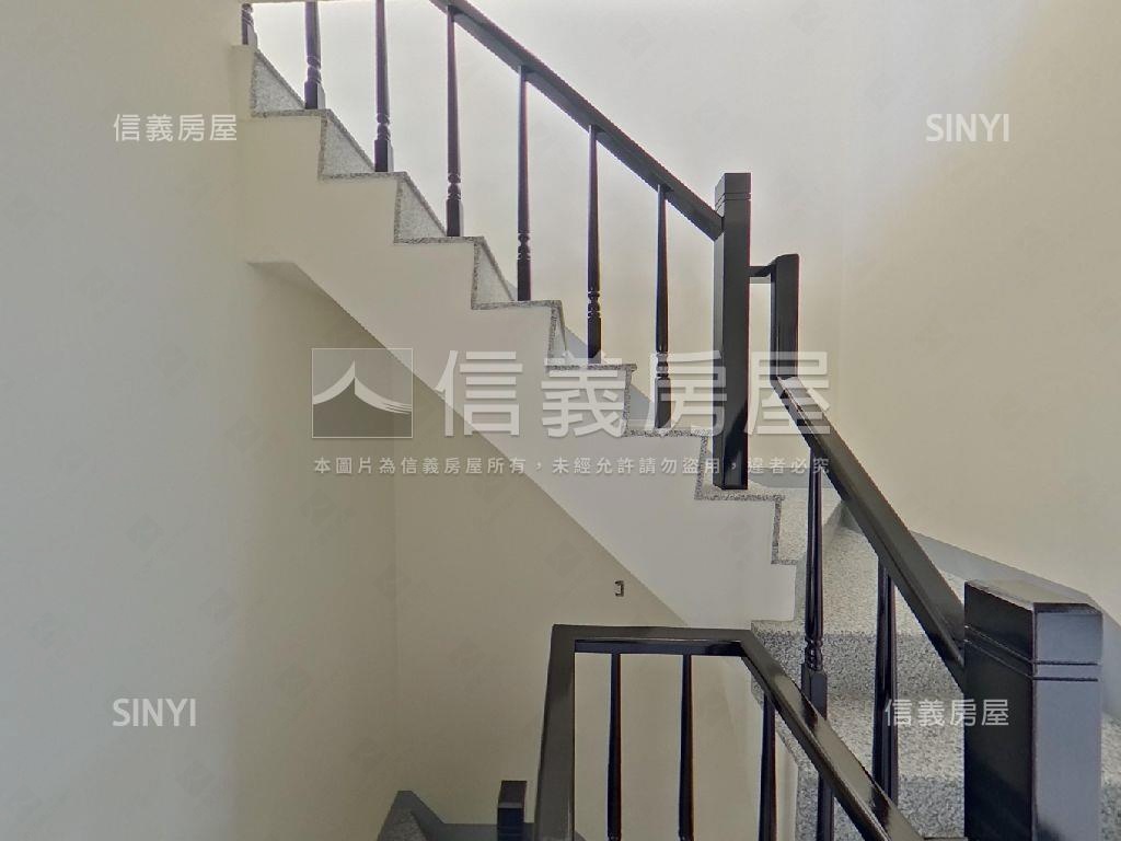 花壇●全新臨路透天房屋室內格局與周邊環境