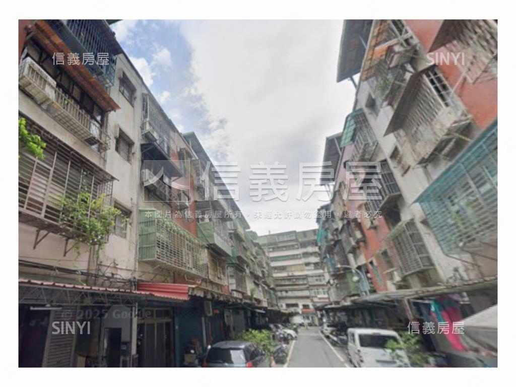 新莊公寓頂家房屋室內格局與周邊環境