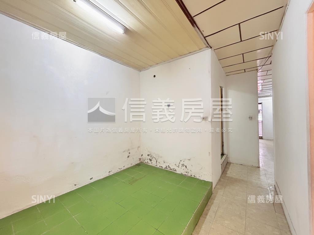 新莊公寓頂加房屋室內格局與周邊環境