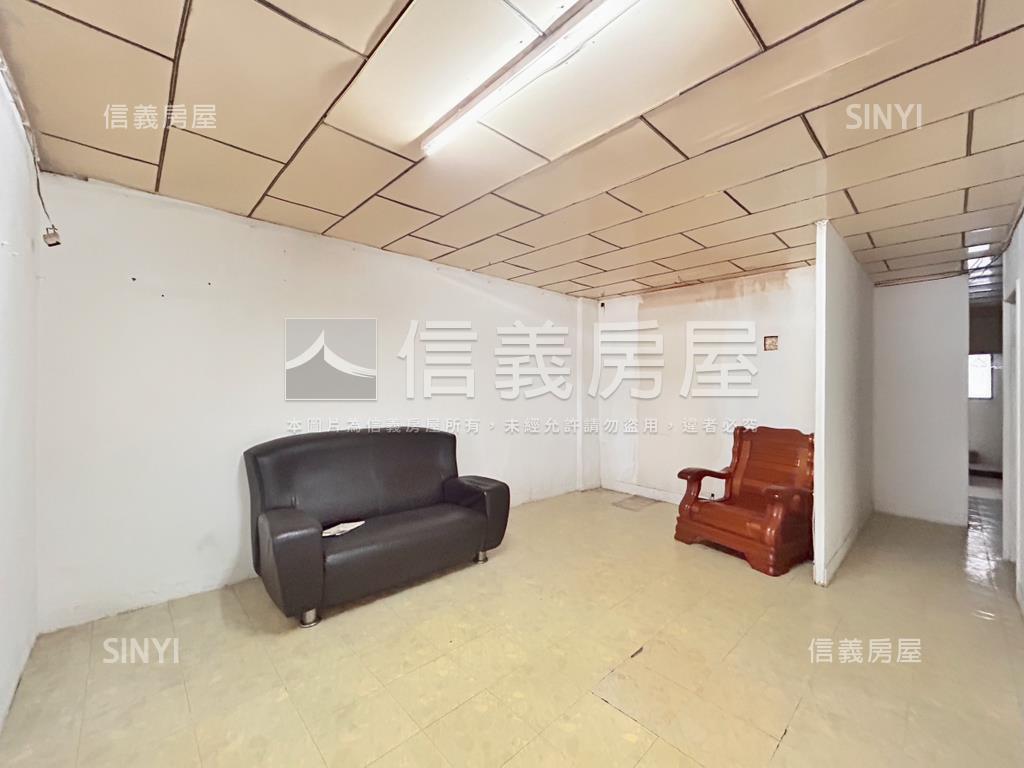 新莊公寓頂加房屋室內格局與周邊環境