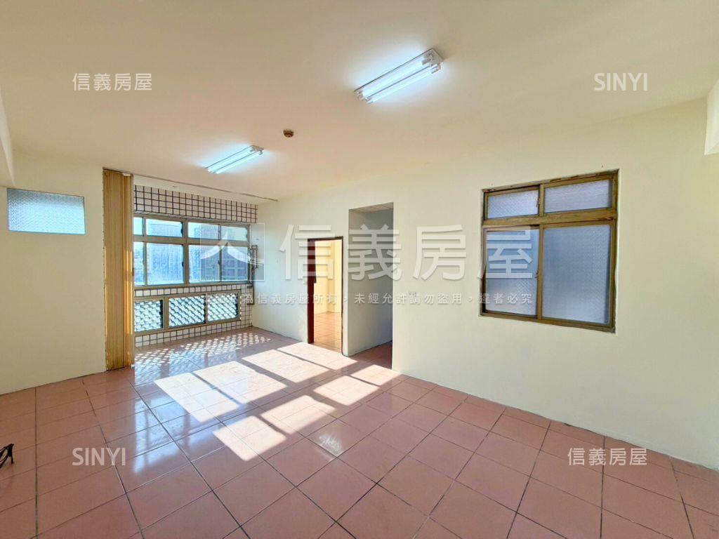 誠意出售近內壢火車站三房房屋室內格局與周邊環境