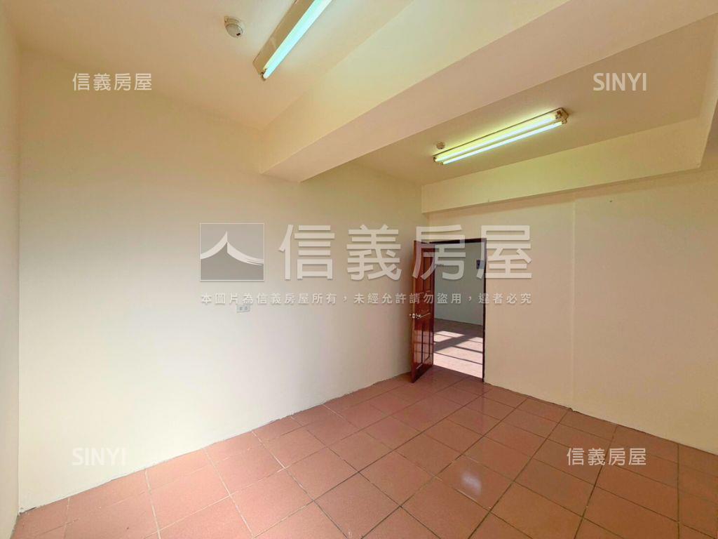 誠意出售近內壢火車站三房房屋室內格局與周邊環境