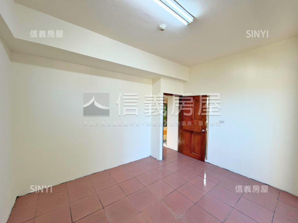 誠意出售近內壢火車站三房房屋室內格局與周邊環境