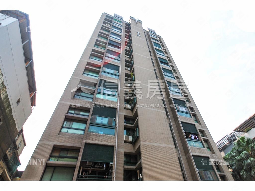 專任綠之舞精美帝王景觀戶房屋室內格局與周邊環境