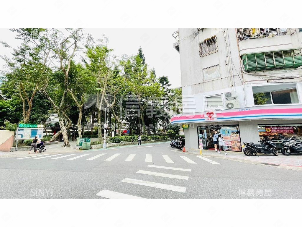 大巨蛋四房美廈房屋室內格局與周邊環境